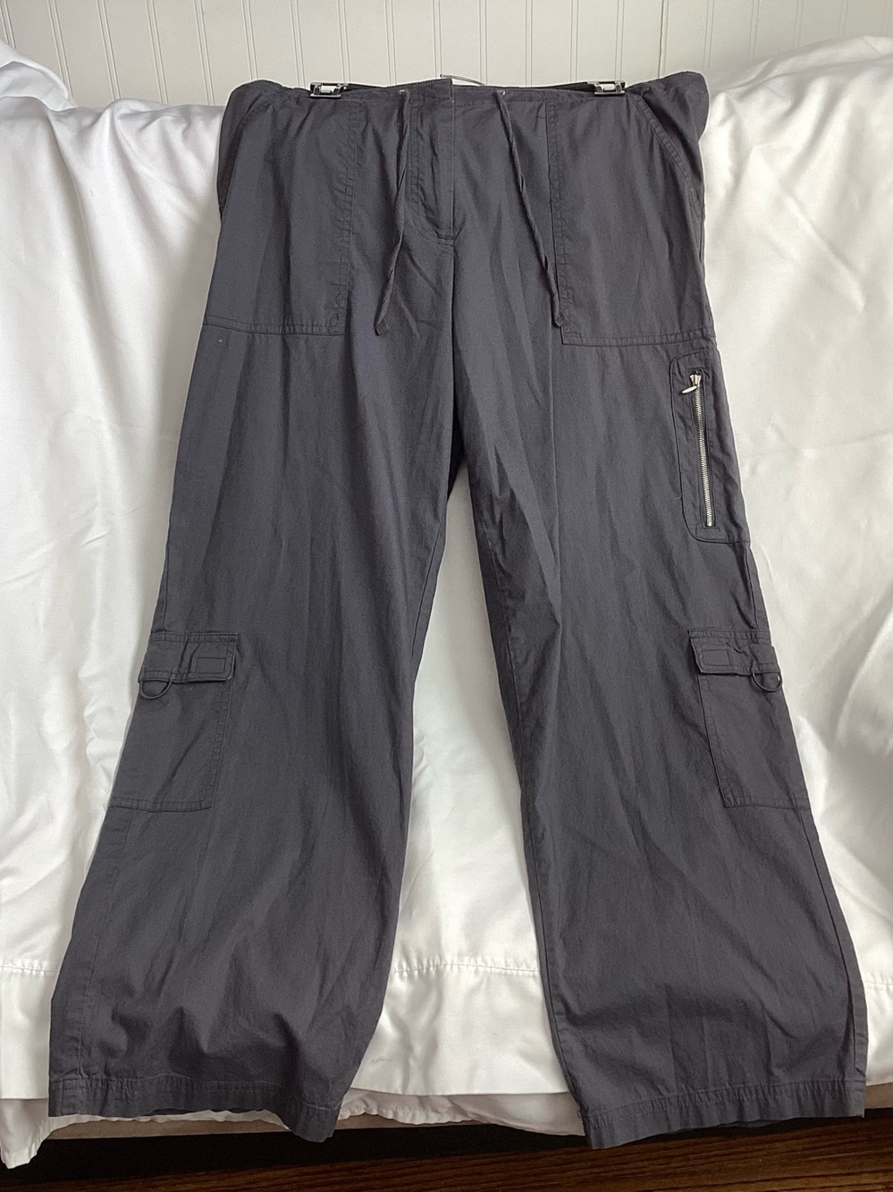 Danskin Gray Women’s Cargo Pants Lg. Petite